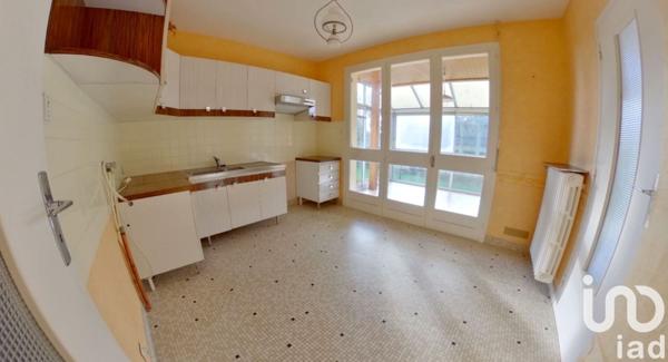 Maison 5 pièces de 108 m² à Louverné (53950)