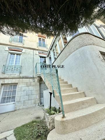 Royan (17200) ROYAN 1er LIGNE FACE OCÉAN VILLA BELLE ÉPOQUE AU PRIX DE 1 596 000 € HAI