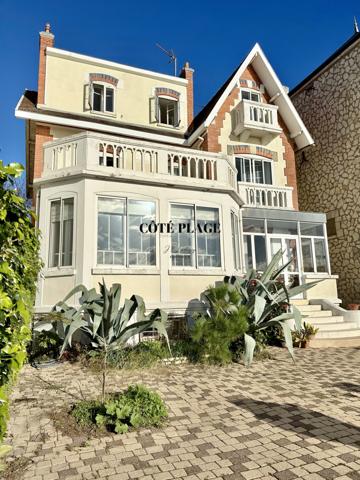 Royan (17200) ROYAN 1er LIGNE FACE OCÉAN VILLA BELLE ÉPOQUE AU PRIX DE 1 596 000 € HAI