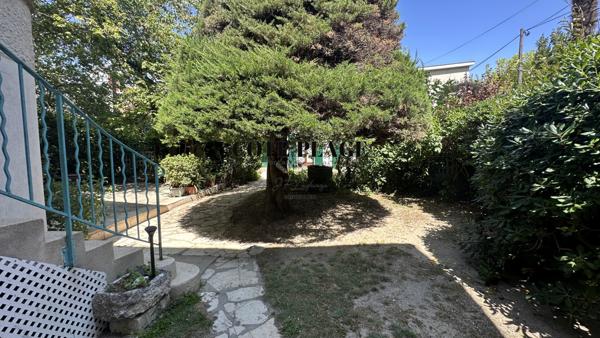 Royan (17200) ROYAN 1er LIGNE FACE OCÉAN VILLA BELLE ÉPOQUE AU PRIX DE 1 596 000 € HAI