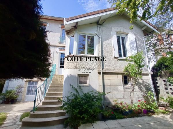 Royan (17200) ROYAN 1er LIGNE FACE OCÉAN VILLA BELLE ÉPOQUE AU PRIX DE 1 596 000 € HAI