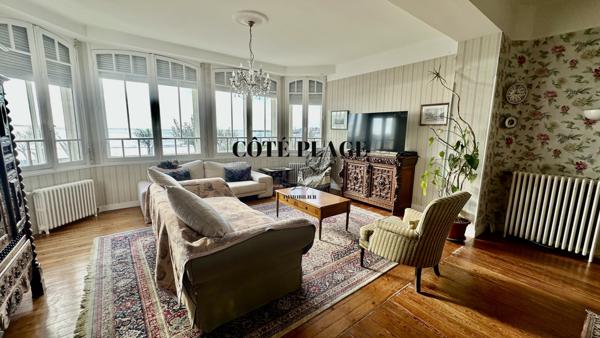 Royan (17200) ROYAN 1er LIGNE FACE OCÉAN VILLA BELLE ÉPOQUE AU PRIX DE 1 596 000 € HAI