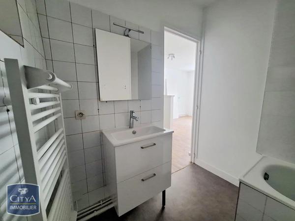 Appartement à louer 1 pièce 30.07m² Limoges (87000)