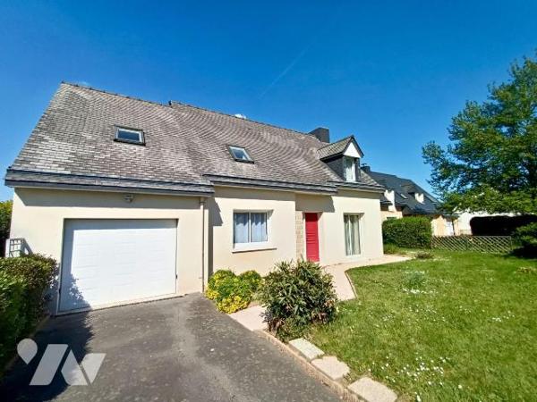 NOUVEAUTE TRENTE CINQ NOTAIRES - dans le quartier recherché du Bois de Carcé qui offre une prox...