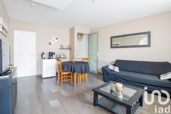 House for sale 8 rooms 225 m² Flins-sur-Seine