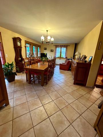 Maison à LE BREIL-SUR-MERIZE, 72370 - 5 pièces 132m²