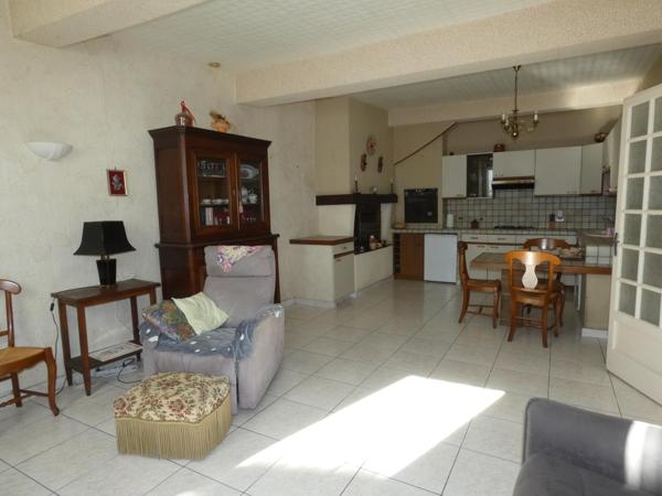 Grande maison de village T7 de 160m² avec cour intérieure de 20m²
