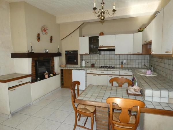 Grande maison de village T7 de 160m² avec cour intérieure de 20m²