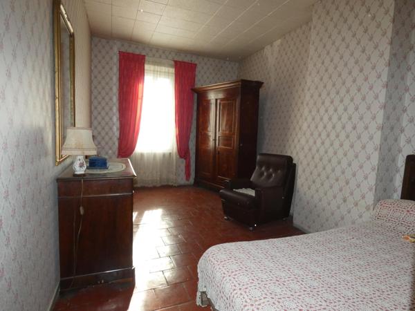 Grande maison de village T7 de 160m² avec cour intérieure de 20m²