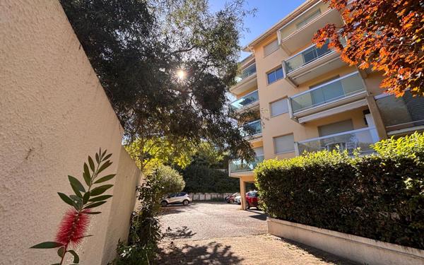 Appartement à vendre    3 pièces • 36,60 m2 Arcachon