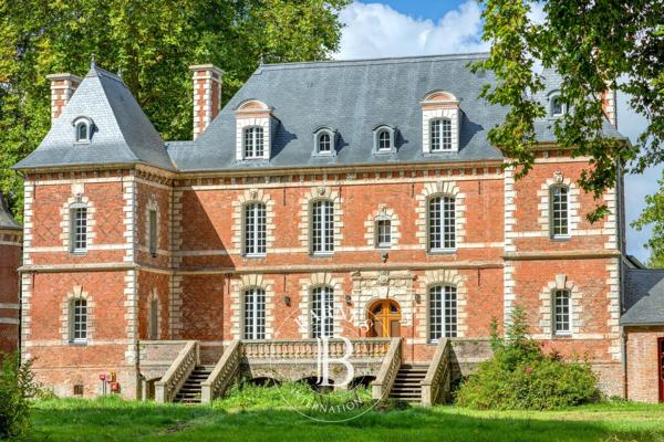 Blangy-sur-Bresle, Château 8 Chambres -  510 m² à vendre