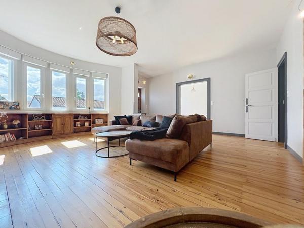 Maison d'environ 240m2