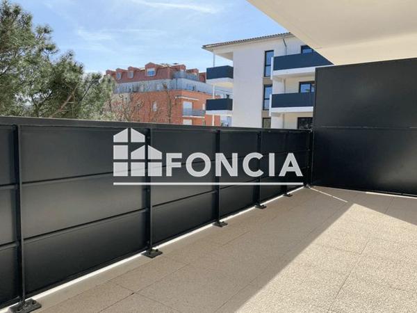 Location Appartement 3 pièces 69.8 m² - 21-27 IMP DU CIMETIERE DE CROIX DAURADE Toulouse 31200