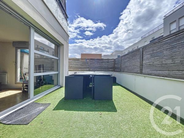 Appartement F5 à vendre  5 pièces - 89,60 m2 NANTERRE - 92