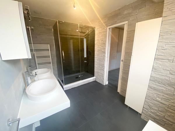 Appartement d'exception avec terrasse, entièrement rénové