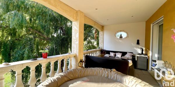 Maison 5 pièces de 155 m² à Courthézon (84350)