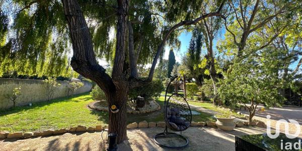 Maison 5 pièces de 155 m² à Courthézon (84350)