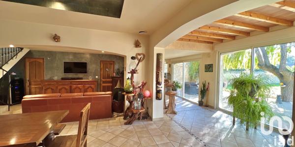 Maison 5 pièces de 155 m² à Courthézon (84350)