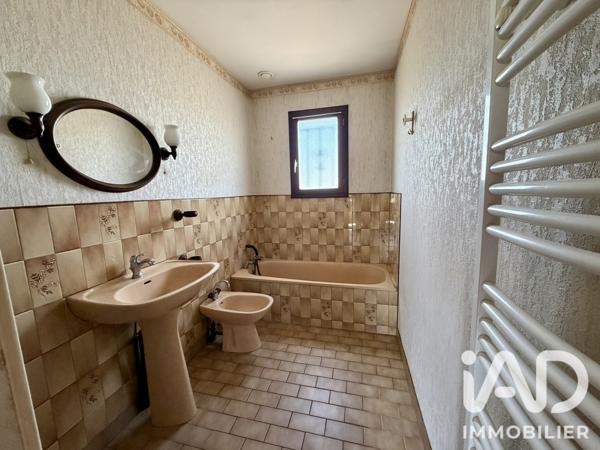 Maison à vendre 4 pièces 87,25 m² Meung-sur-Loire