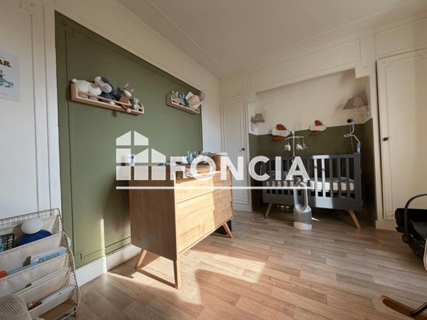 Location Maison 6 pièces 120.73 m² - 35-37 RUE DE LA REPUBLIQUE Luisant 28600