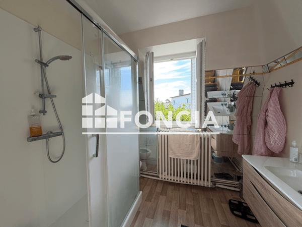 Location Maison 6 pièces 120.73 m² - 35-37 RUE DE LA REPUBLIQUE Luisant 28600