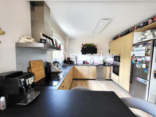 Maison rénovée, 6 pièces et 4 chambres