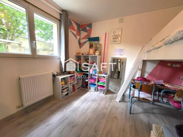 Maison rénovée, 6 pièces et 4 chambres