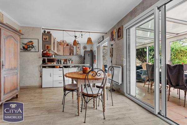 Maison à vendre 6 pièces 150m² La Norville (91290)
