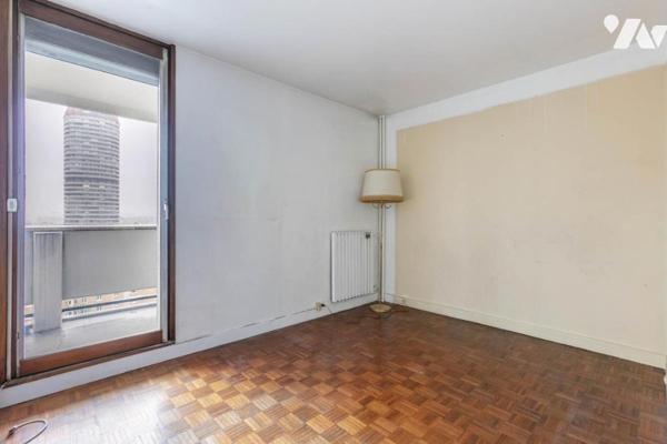 PARIS 13E - MAISON BLANCHE - Appartement familial à rénover - Etage élevé - Ascenseur - Balcon