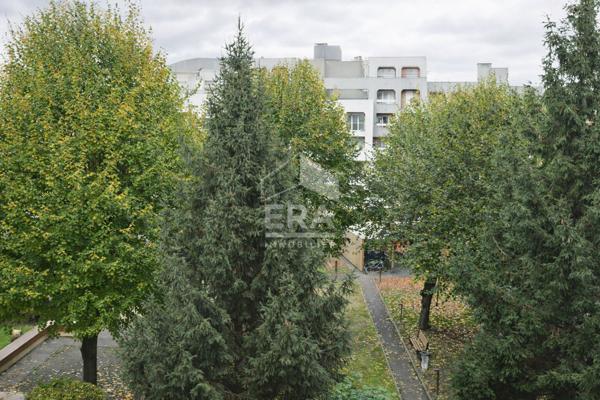 Appartement 3 pièces 75 m² LUMINEUX- BALCON -PARKING-CAVE