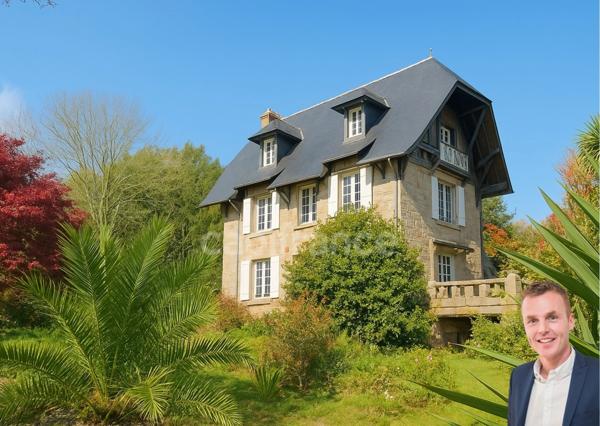 Finistère (29) – À vendre à PONT AVEN - Maison à vendre 6 pièces de 145 m² habitable et 230 m² utile - Terrain de 4 500 m² - Garage - Atelier - Serre.