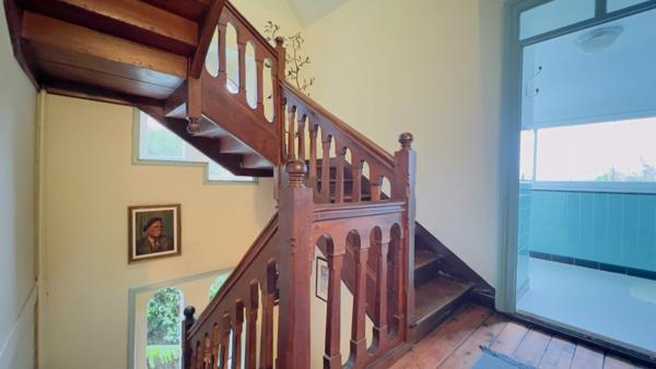 Finistère (29) – À vendre à PONT AVEN - Maison à vendre 6 pièces de 145 m² habitable et 230 m² utile - Terrain de 4 500 m² - Garage - Atelier - Serre.