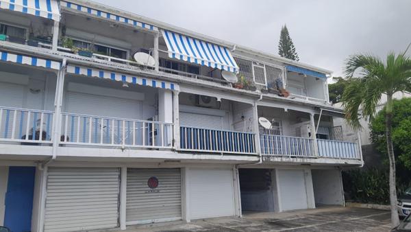 Appartement T2 - Petite vue mer - Etat neuf Marina du Gosier
