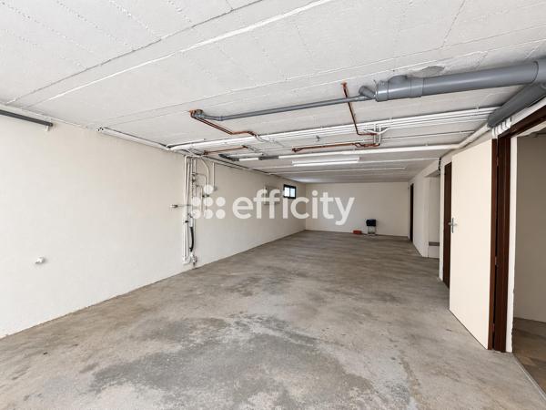 Maison
         5 pièces
        - 91 m² 267 000 € *