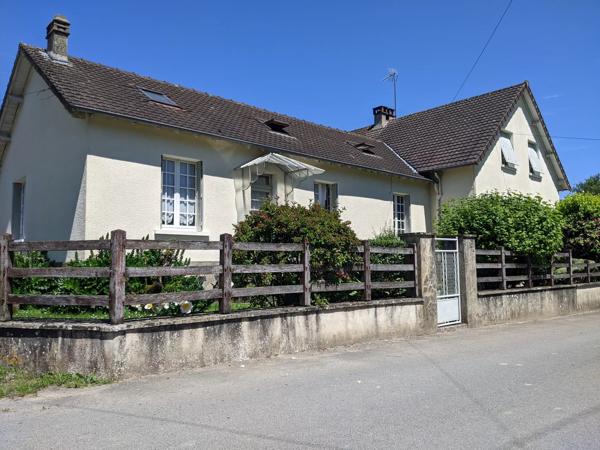 Belle et grande propriété située au cœur de l'Indre