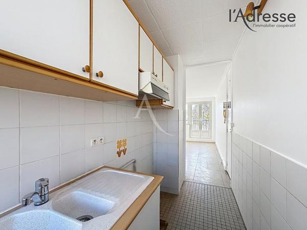 Appartement Nanterre 1 pièce(s) 25 m2/Cave