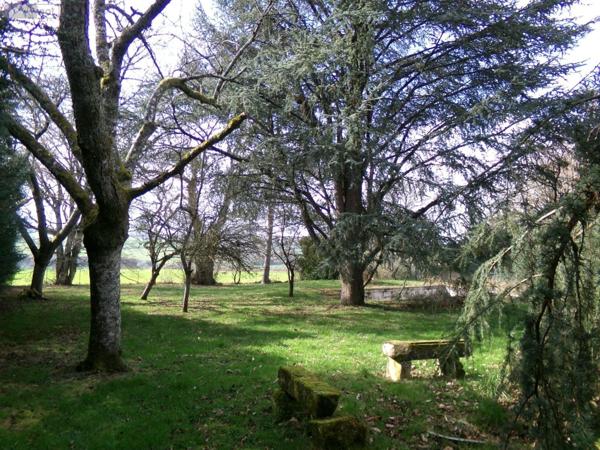 Maison à vendre à Dampierre-sous-Bouhy dans la Nièvre (58310), ref :