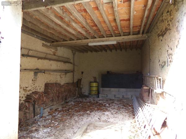 Maison à vendre à Dampierre-sous-Bouhy dans la Nièvre (58310), ref :