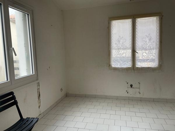 Coeur du Château d'Oléron - Appartement T2 avec coin nuit, idéal pied-à-terre