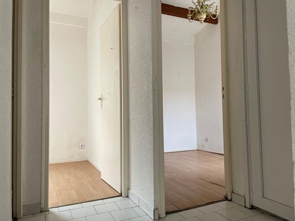Coeur du Château d'Oléron - Appartement T2 avec coin nuit, idéal pied-à-terre