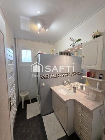 Maison Individuelle avec sous sol total au calme