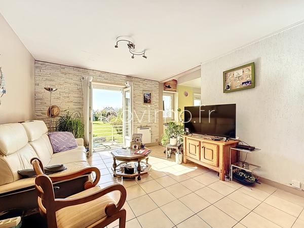 Centre St-Coulomb, maison + appartement