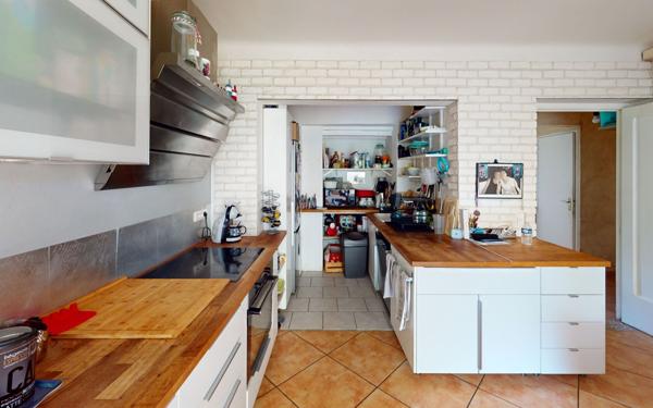 Appartement à vendre    4 pièces • 69,08 m2 Hyères