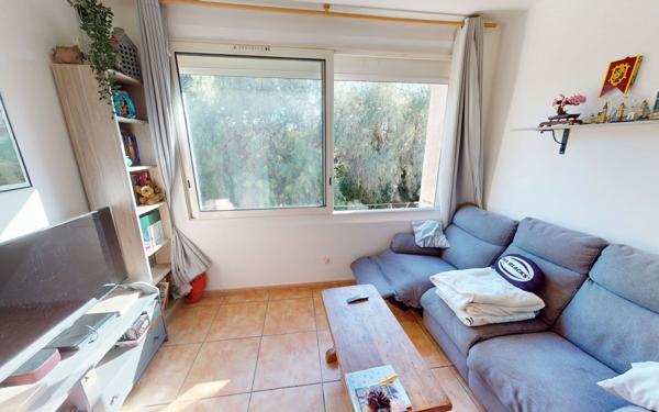 Appartement à vendre    4 pièces • 69,08 m2 Hyères