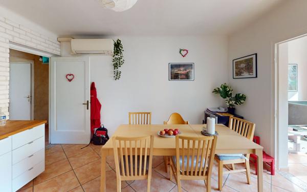 Appartement à vendre    4 pièces • 69,08 m2 Hyères