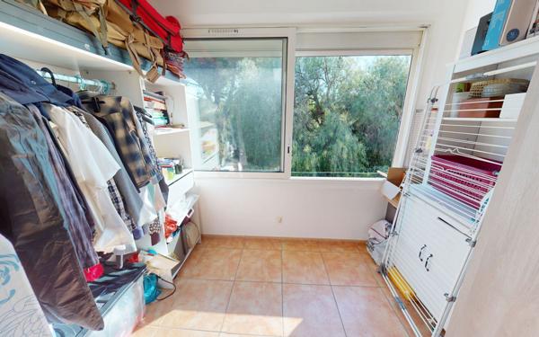 Appartement à vendre    4 pièces • 69,08 m2 Hyères