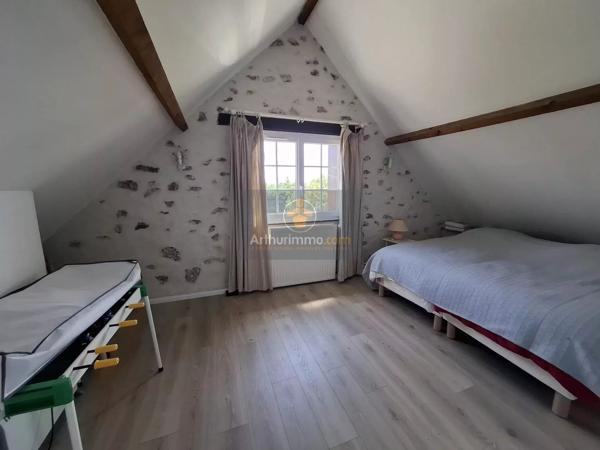 Vente                                                      Maison
                        
                     6 pièces                      170 m2                     à La Ferté-Gaucher