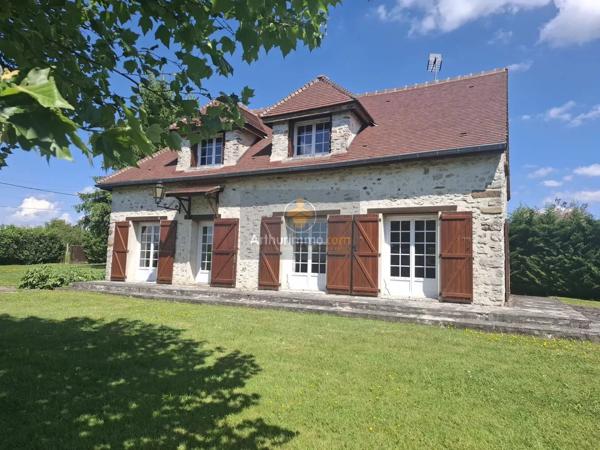 Vente                                                      Maison
                        
                     6 pièces                      170 m2                     à La Ferté-Gaucher