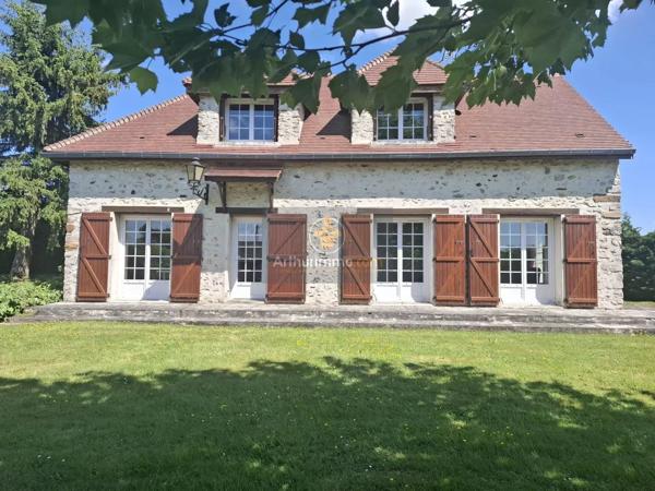 Vente                                                      Maison
                        
                     6 pièces                      170 m2                     à La Ferté-Gaucher