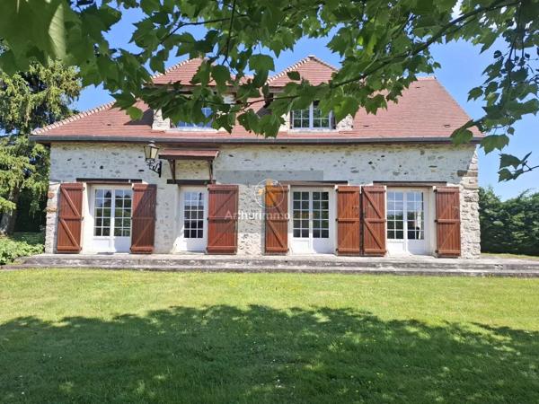 Vente                                                      Maison
                        
                     6 pièces                      170 m2                     à La Ferté-Gaucher